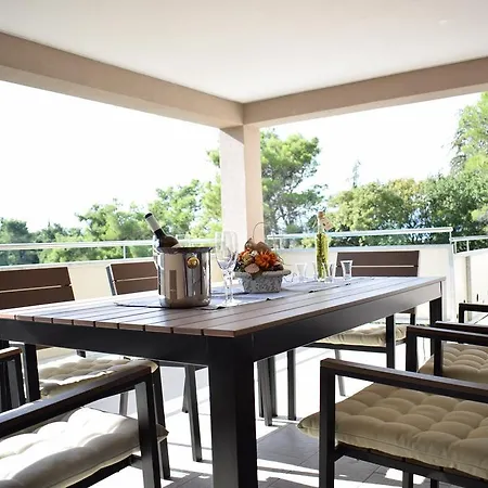 Luxury Adria شقة مالينسكا